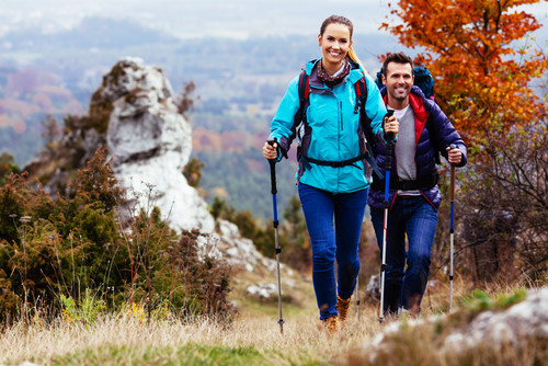 Outdoor-Abenteuer: Gelenkschonende Tipps für Ihre Frühjahrswanderungen